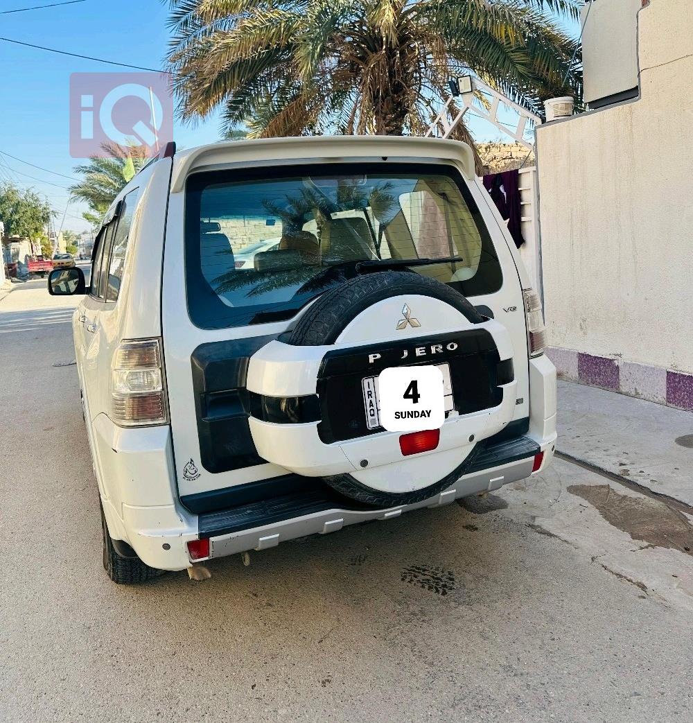 ميتسوبيشي باجيرو